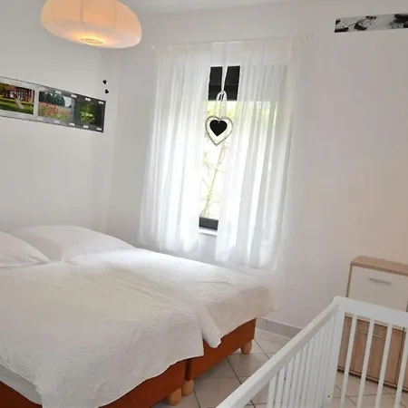 Apartment 2 In The Schultka